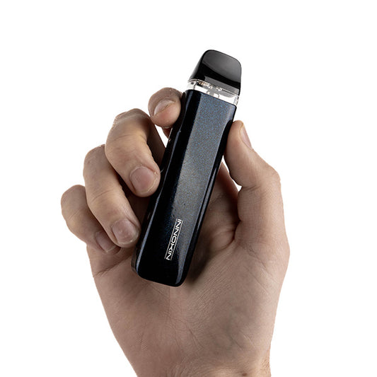 Endura V Pod Kit by Innokin Hand Shot