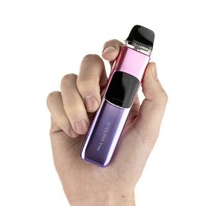 Innokin Endura V Pro Pod Kit - Hand Shot