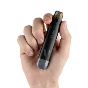 Vuse Go Reload 1000 Pen Vape Kit - Hand Shot