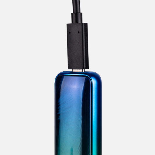 VooPoo VMATE Max Pod Kit - charging