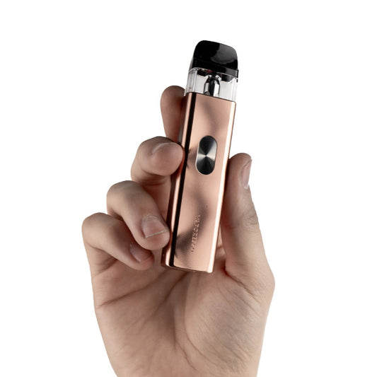 XROS 4 Mini Pod Kit by Vaporesso in Hand